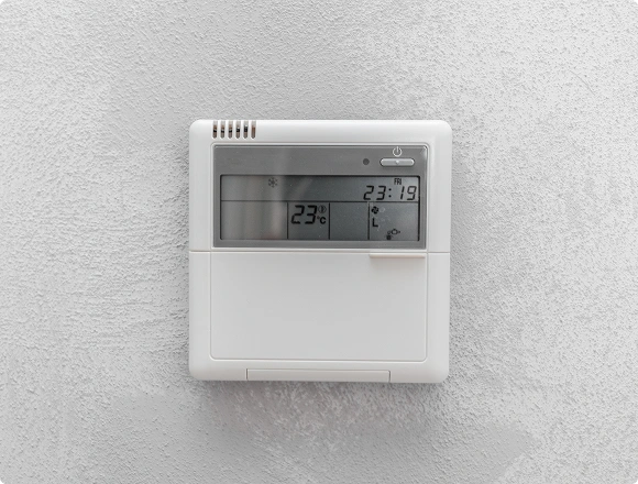 We install and configure a modern thermostat, giving you full control over temperature and modes. After replacement, your system maintains uninterrupted cooling, adapts to your lifestyle, and ensures your home climate remains consistent and energy‑efficient. We program schedules and operating ranges based on your preferences. If supported, we connect the thermostat to your mobile app for remote access.